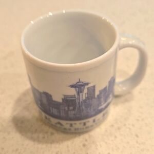 2006 Starbucks Architectural Series Ornament - Seattle
